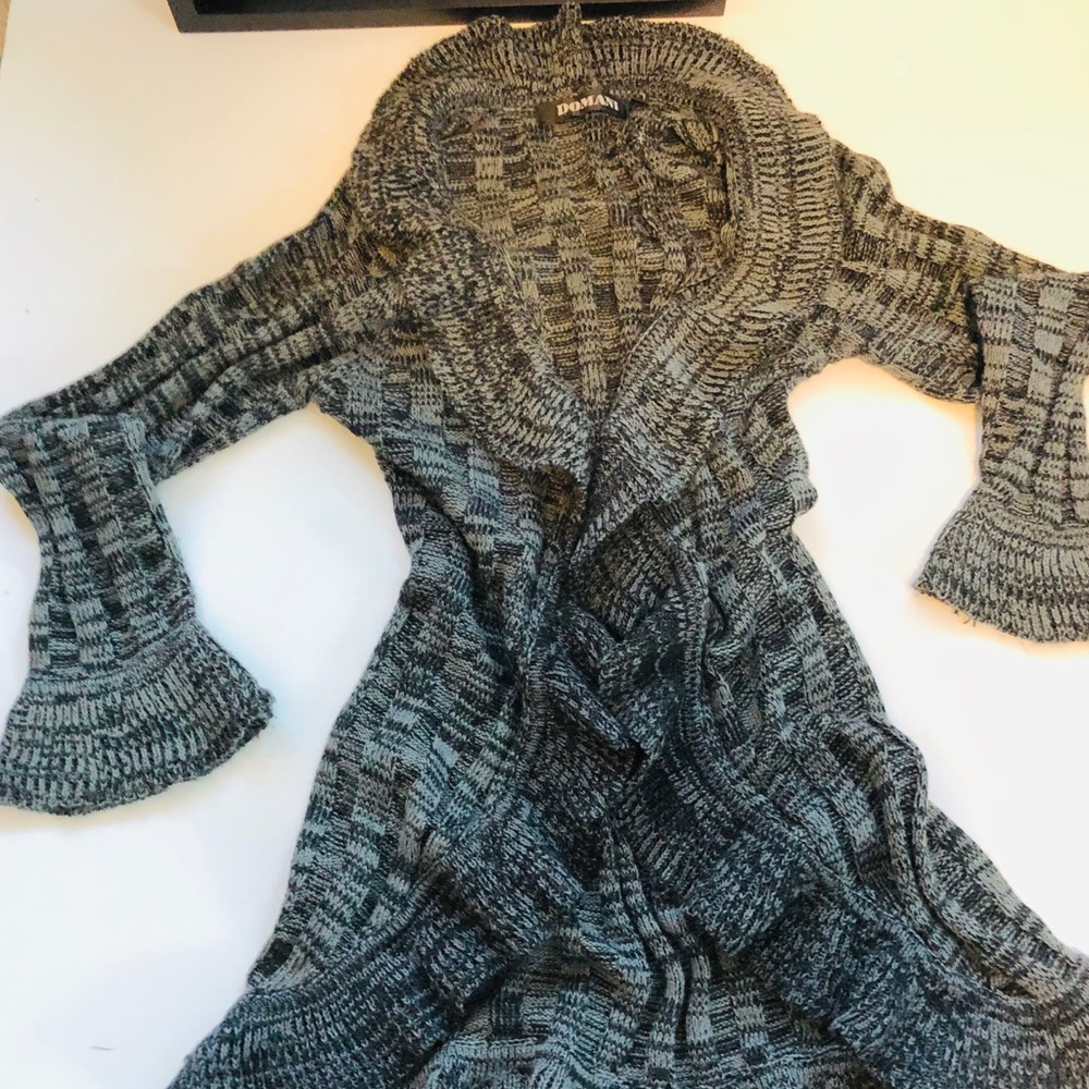 LINEA DOMANI Waterfall Front Eye Button Cardigan